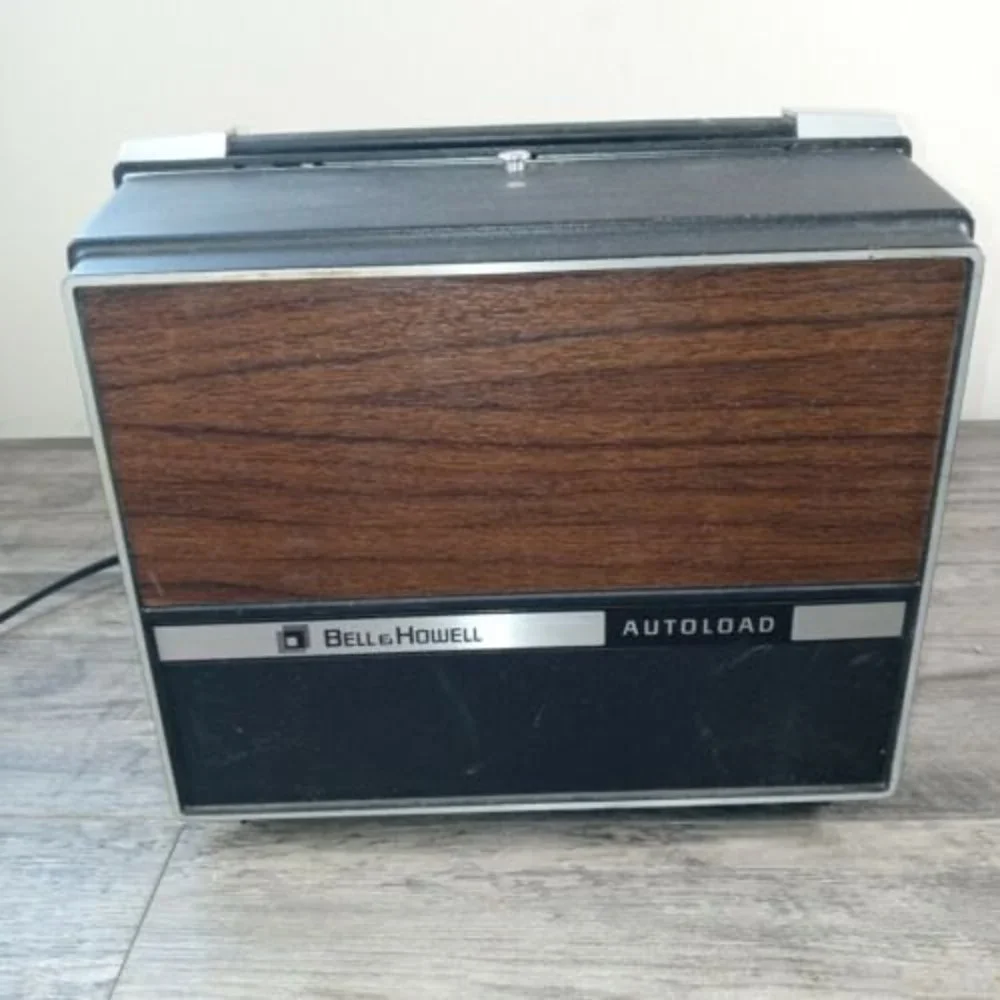 Vintage Bell & Howell 471A 8MM & Super 8 Autoload Projector
